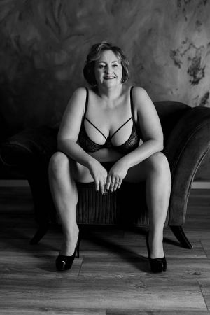 Neue Escort Sanee